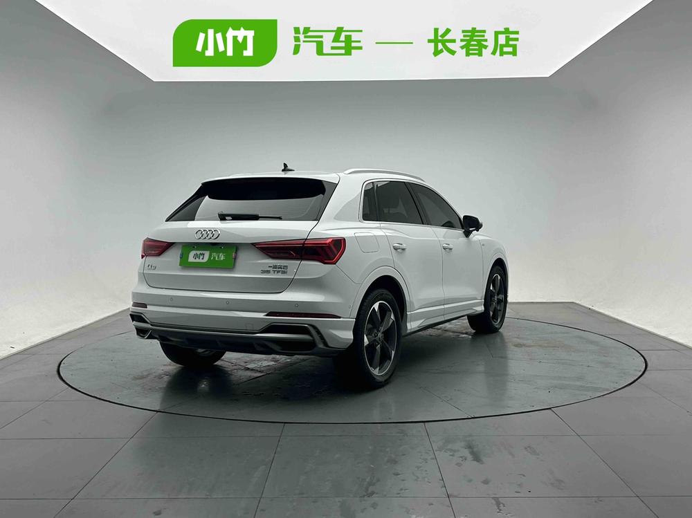Audi Audi Q3