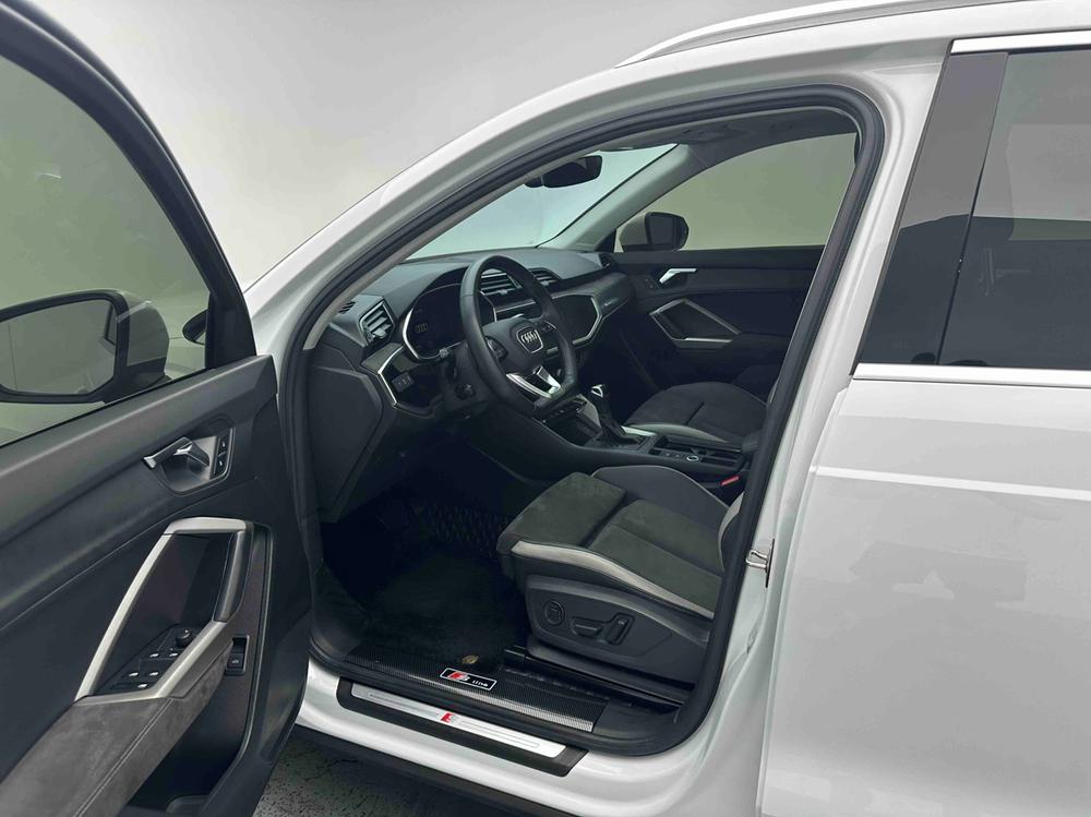 Audi Audi Q3