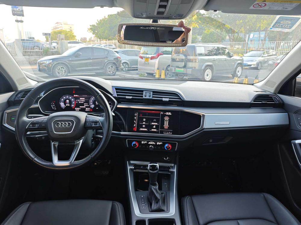 Audi Audi Q3