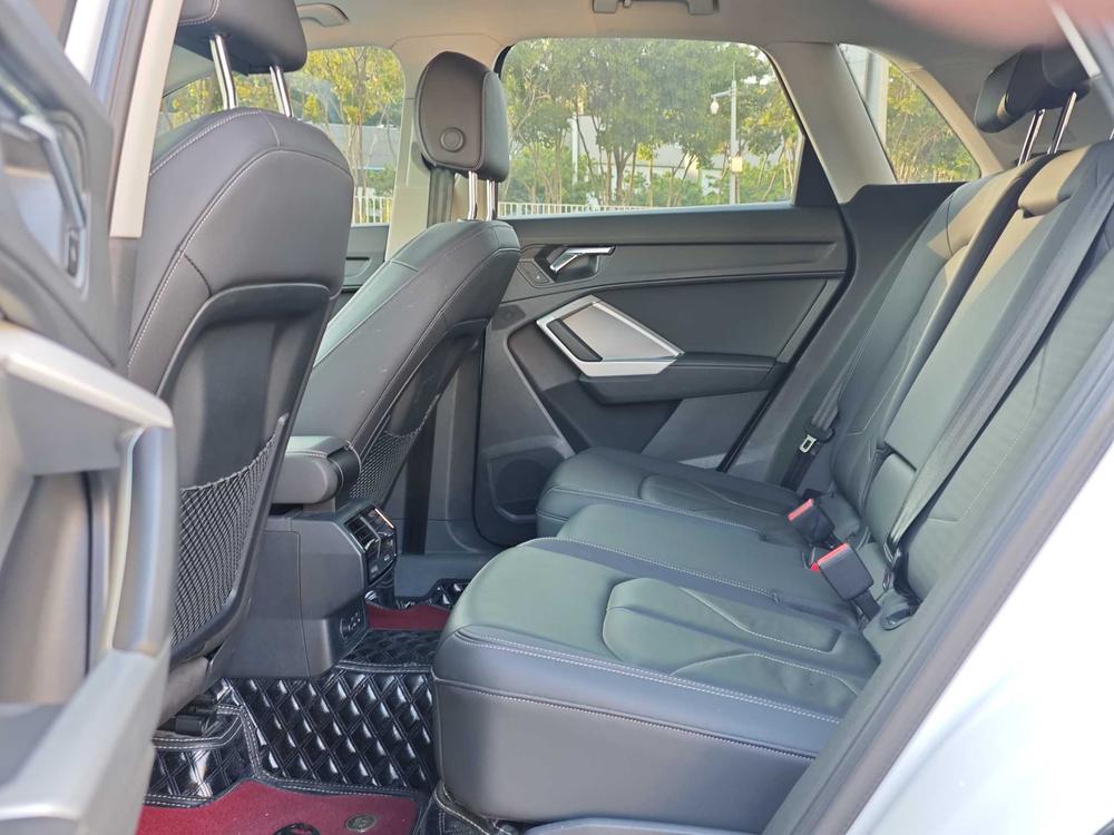 Audi Audi Q3