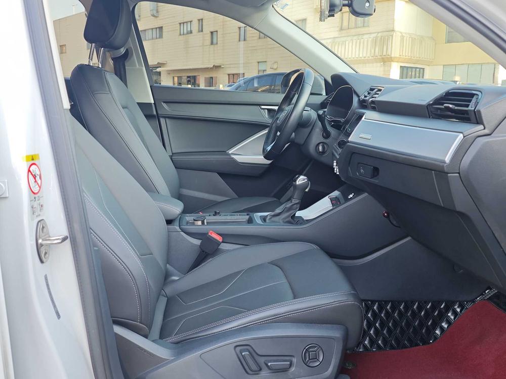 Audi Audi Q3