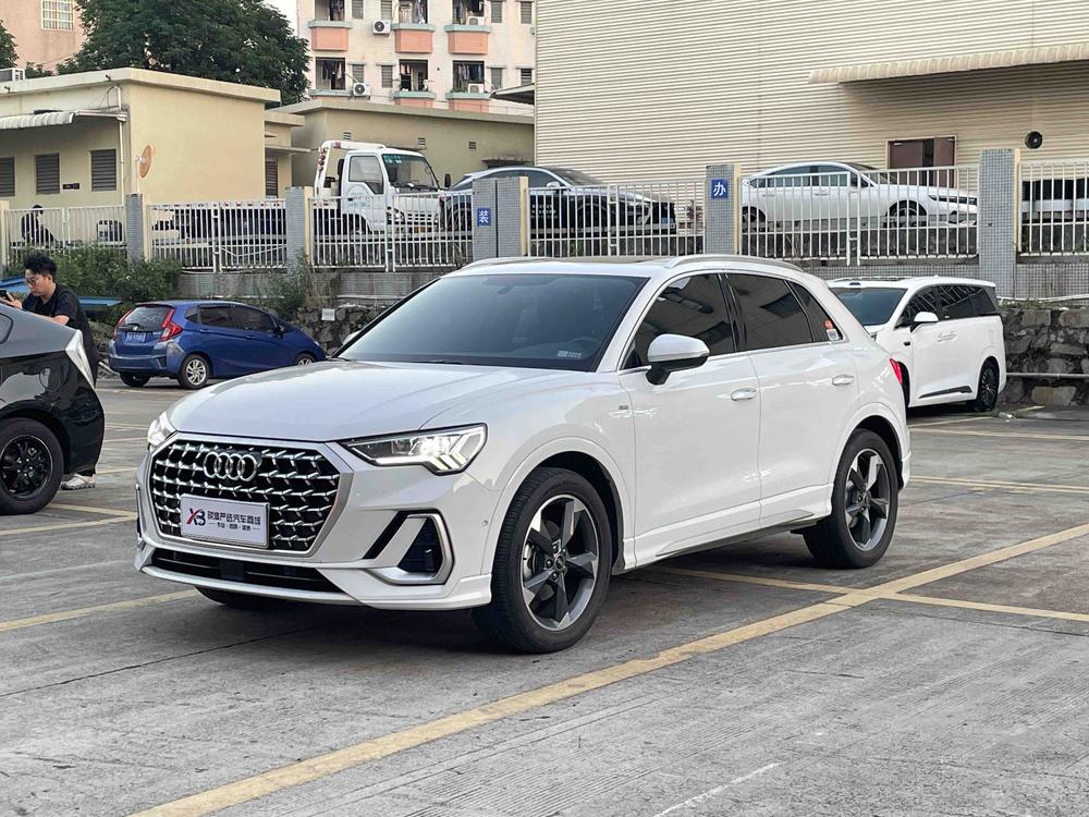 Audi Audi Q3