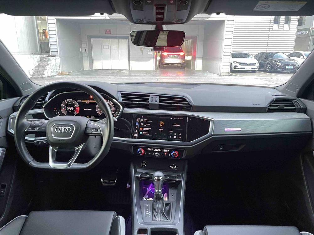 Audi Audi Q3