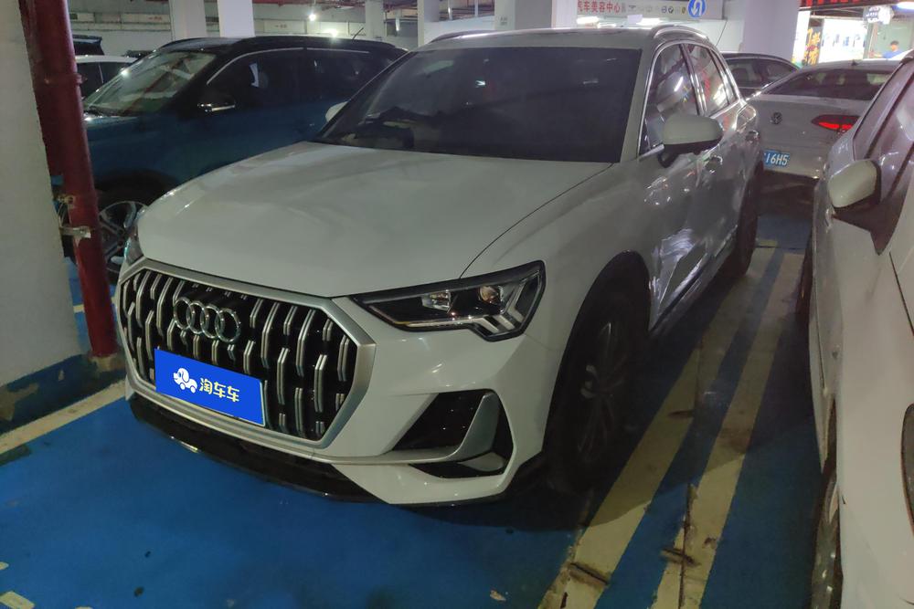 Audi Audi Q3