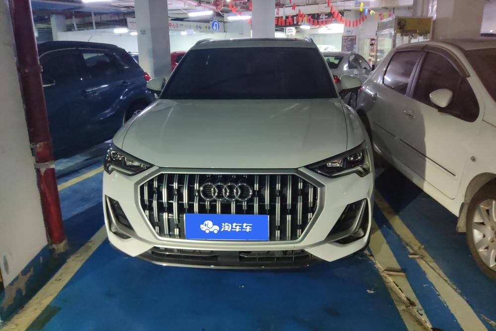 Audi Audi Q3
