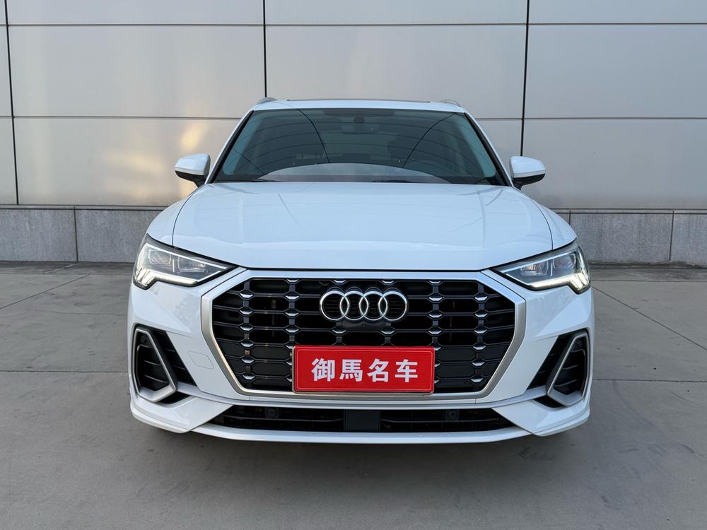 Audi Audi Q3