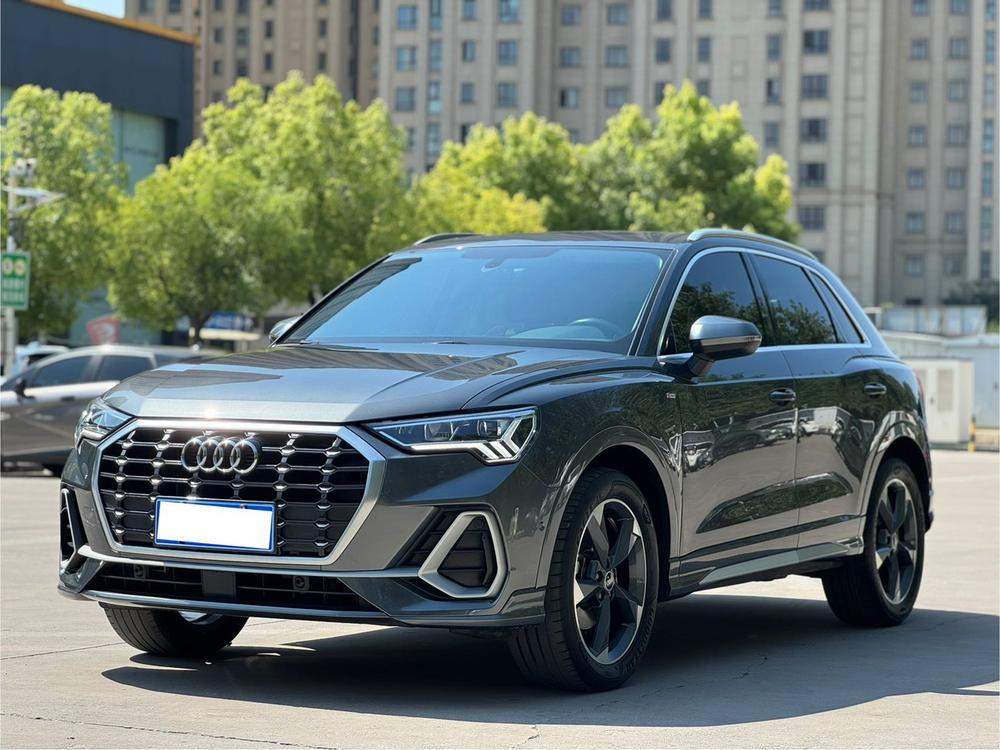 Audi Audi Q3
