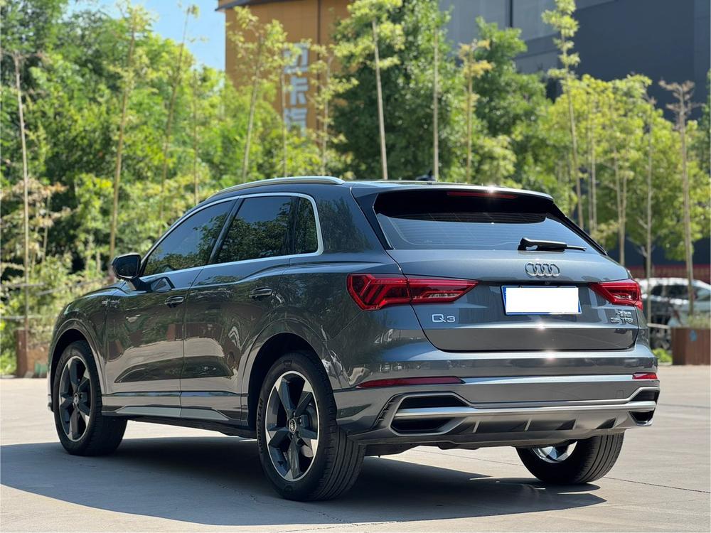 Audi Audi Q3