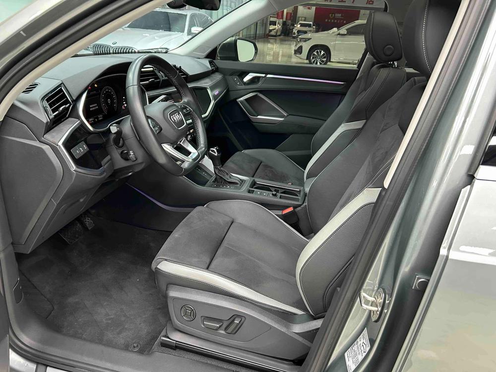 Audi Audi Q3