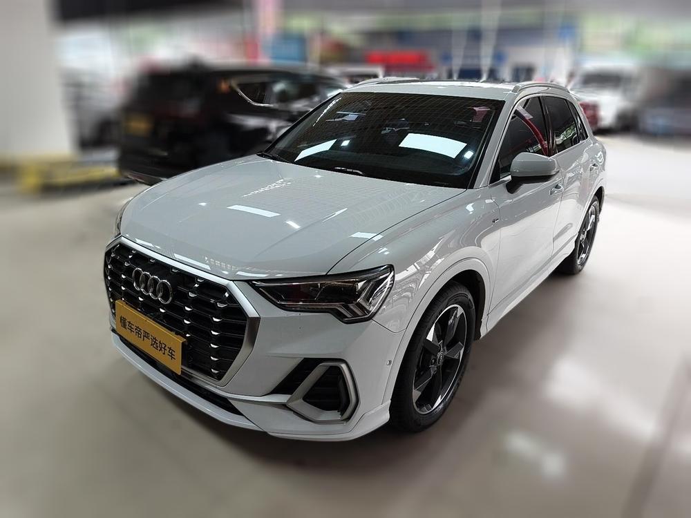 Audi Audi Q3