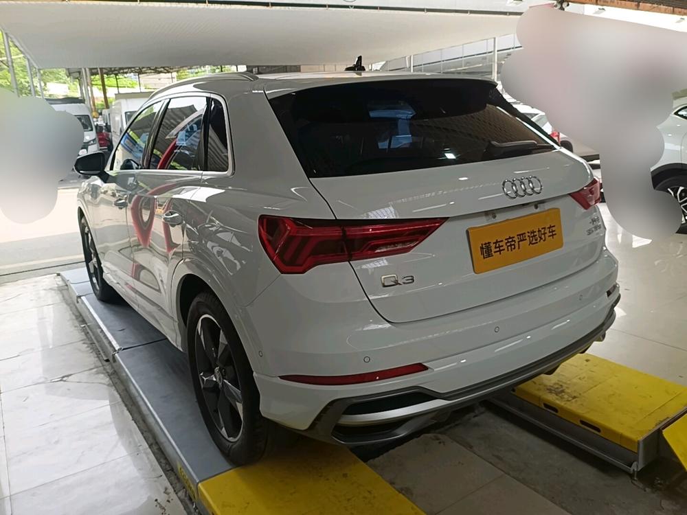 Audi Audi Q3
