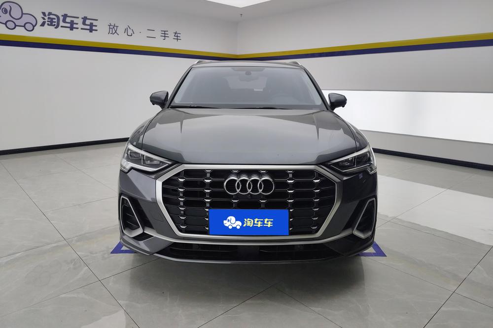 Audi Audi Q3