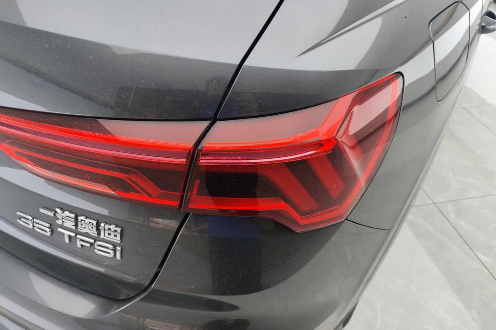 Audi Audi Q3