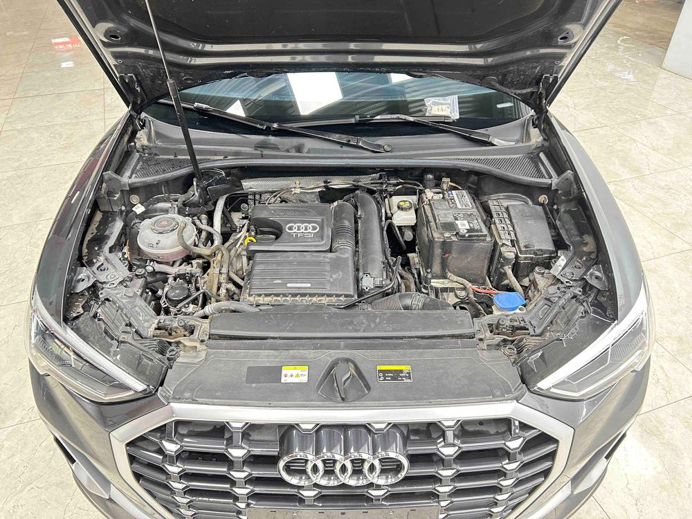 Audi Audi Q3