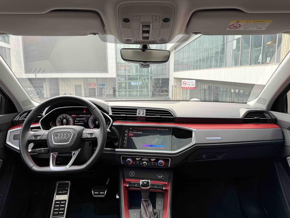 Audi Audi Q3