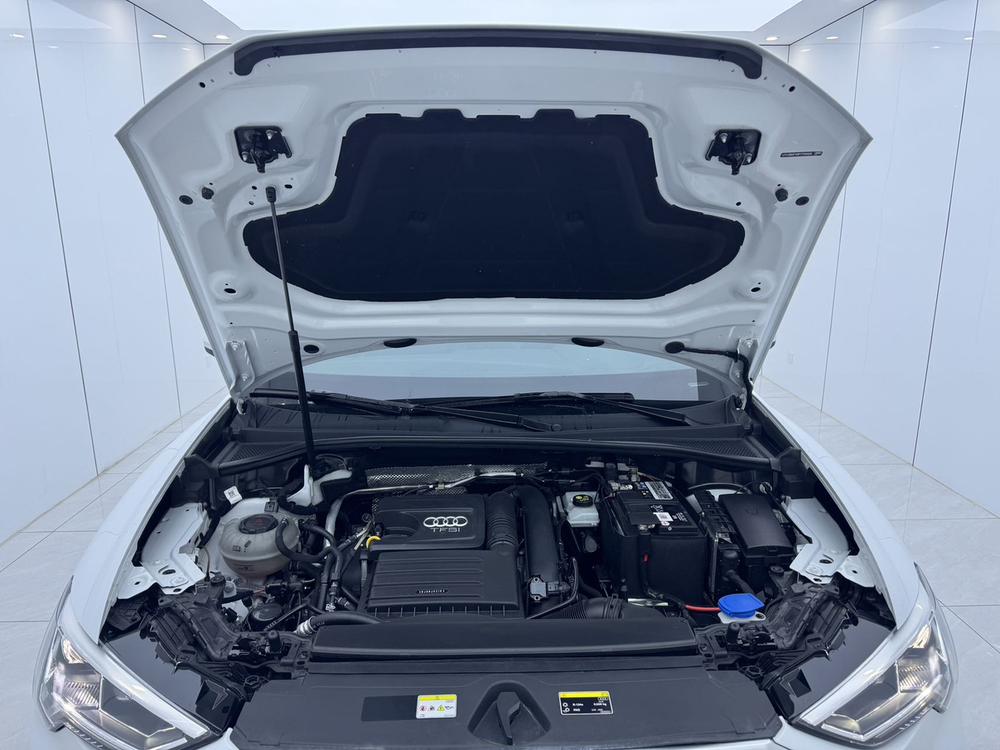 Audi Audi Q3