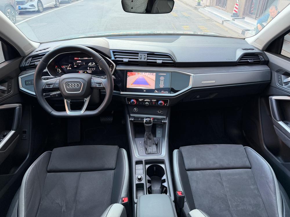 Audi Audi Q3