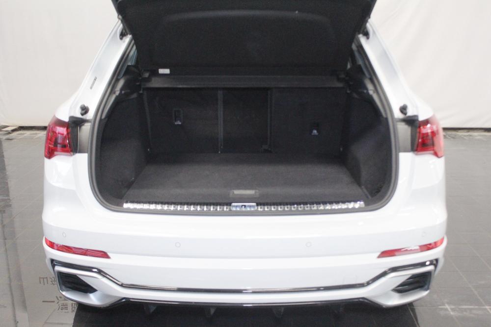 Audi Audi Q3