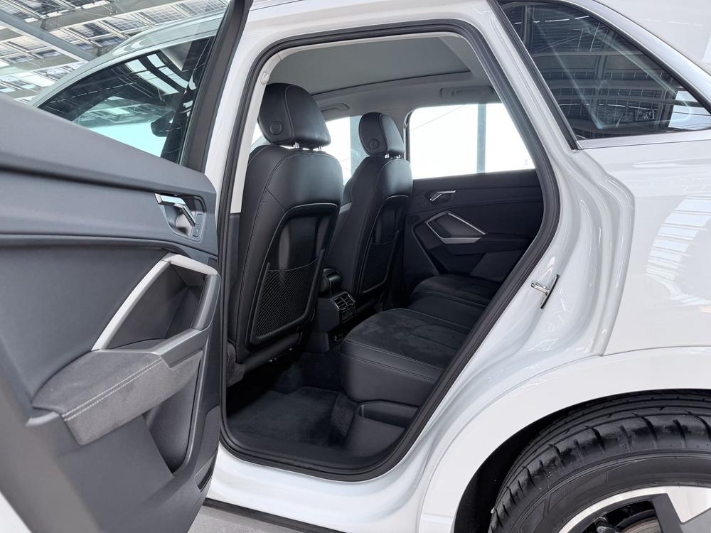 Audi Audi Q3