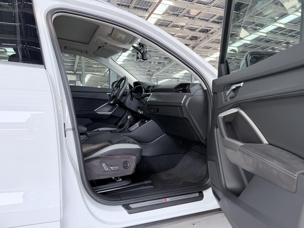 Audi Audi Q3