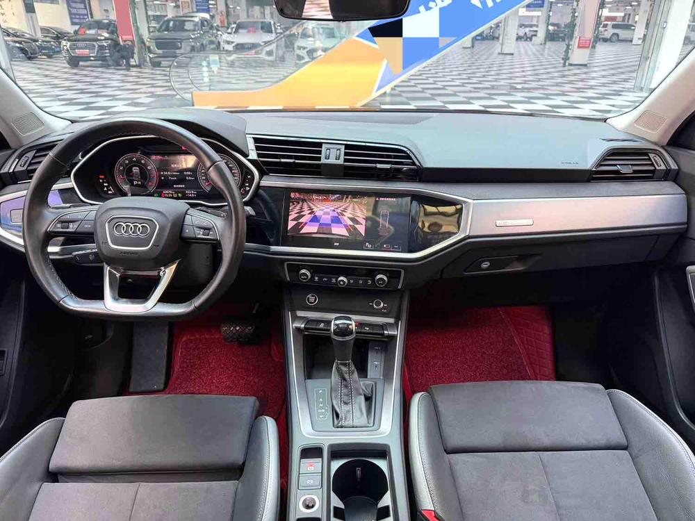 Audi Audi Q3
