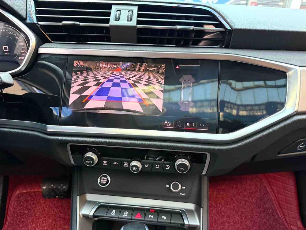 Audi Audi Q3