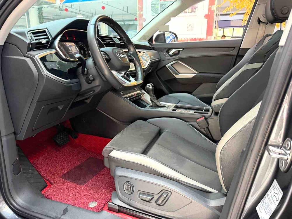 Audi Audi Q3