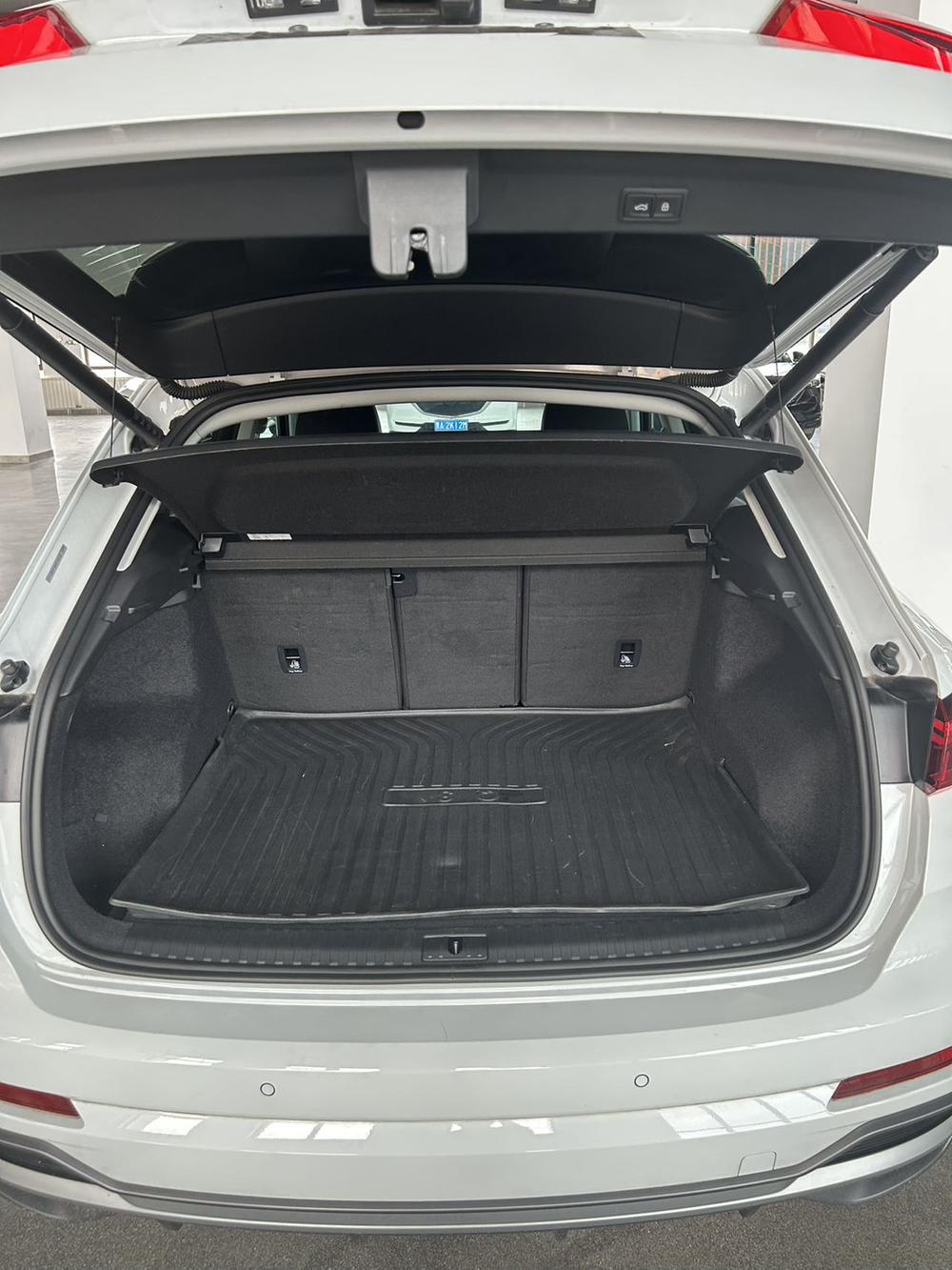 Audi Audi Q3