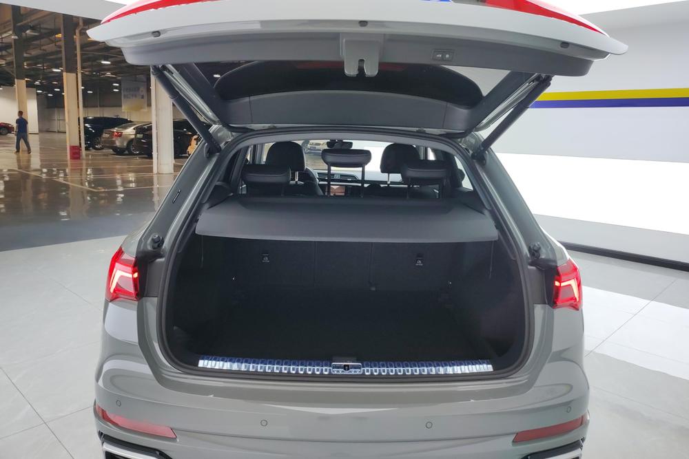 Audi Audi Q3
