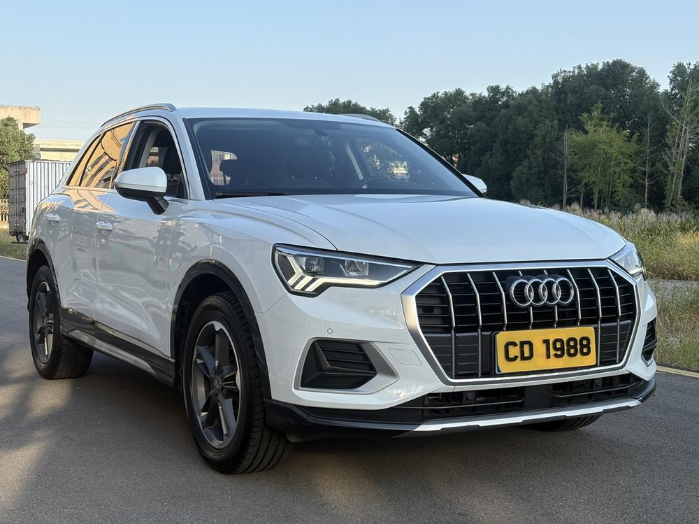 Audi Audi Q3