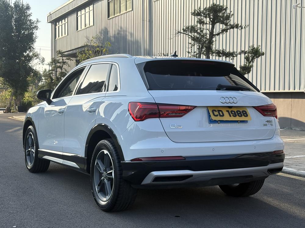 Audi Audi Q3