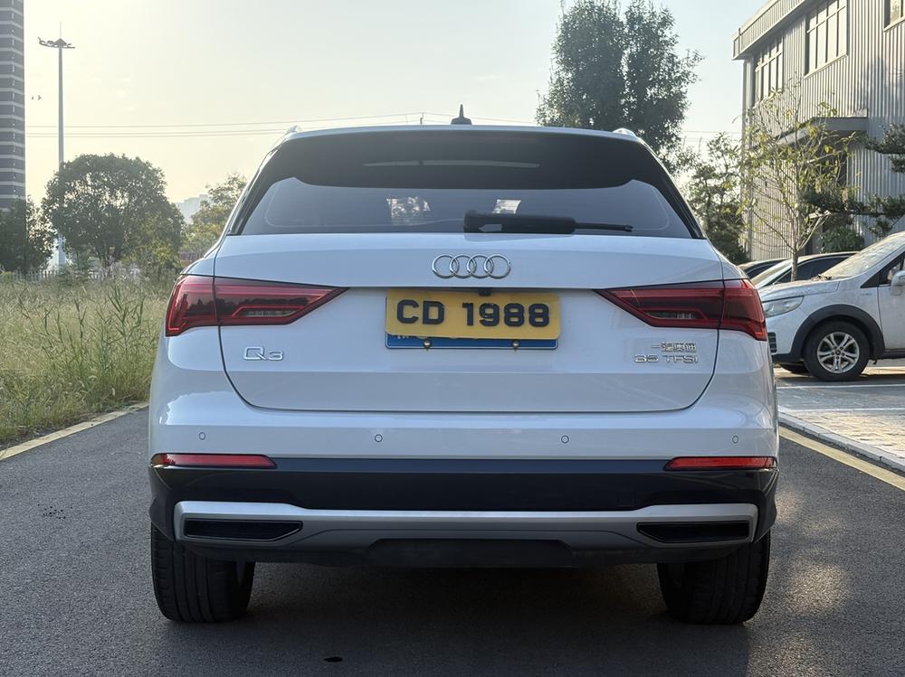 Audi Audi Q3