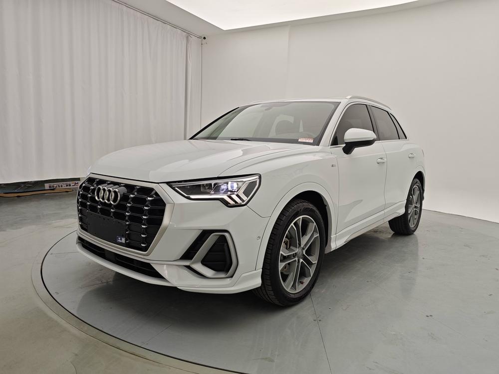 Audi Audi Q3