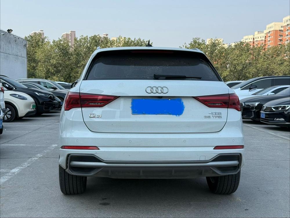 Audi Audi Q3