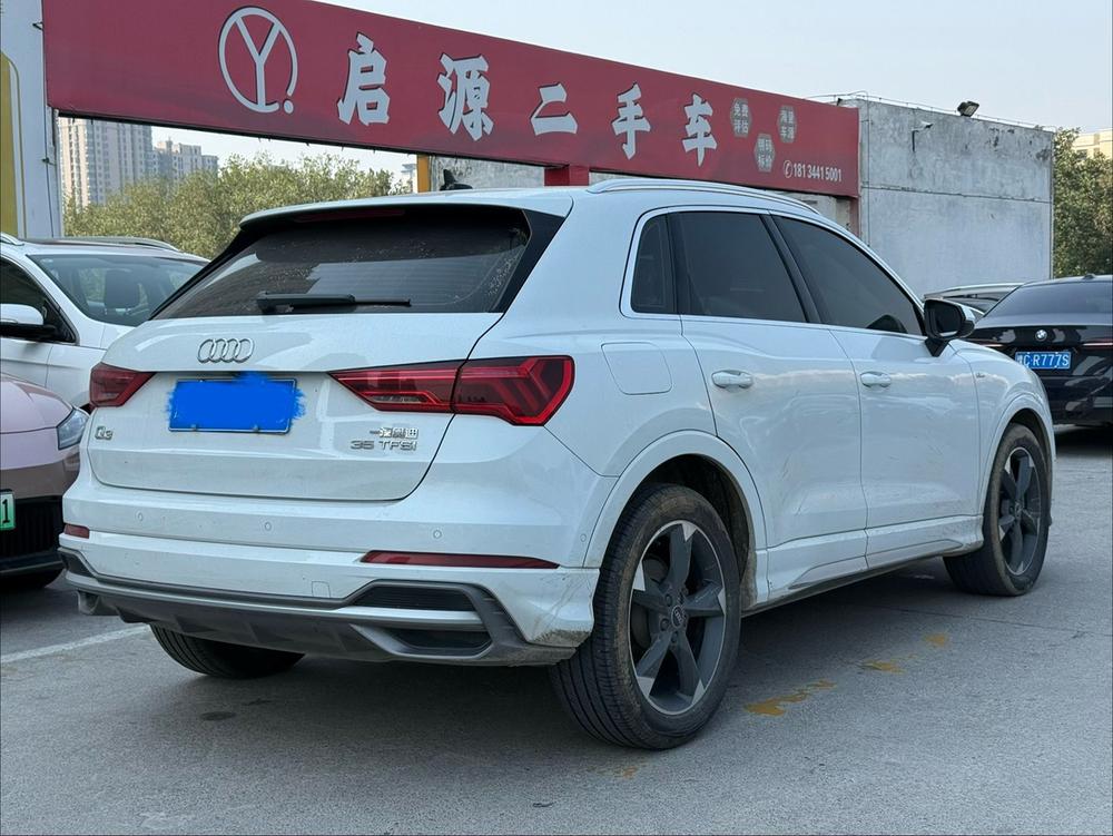 Audi Audi Q3