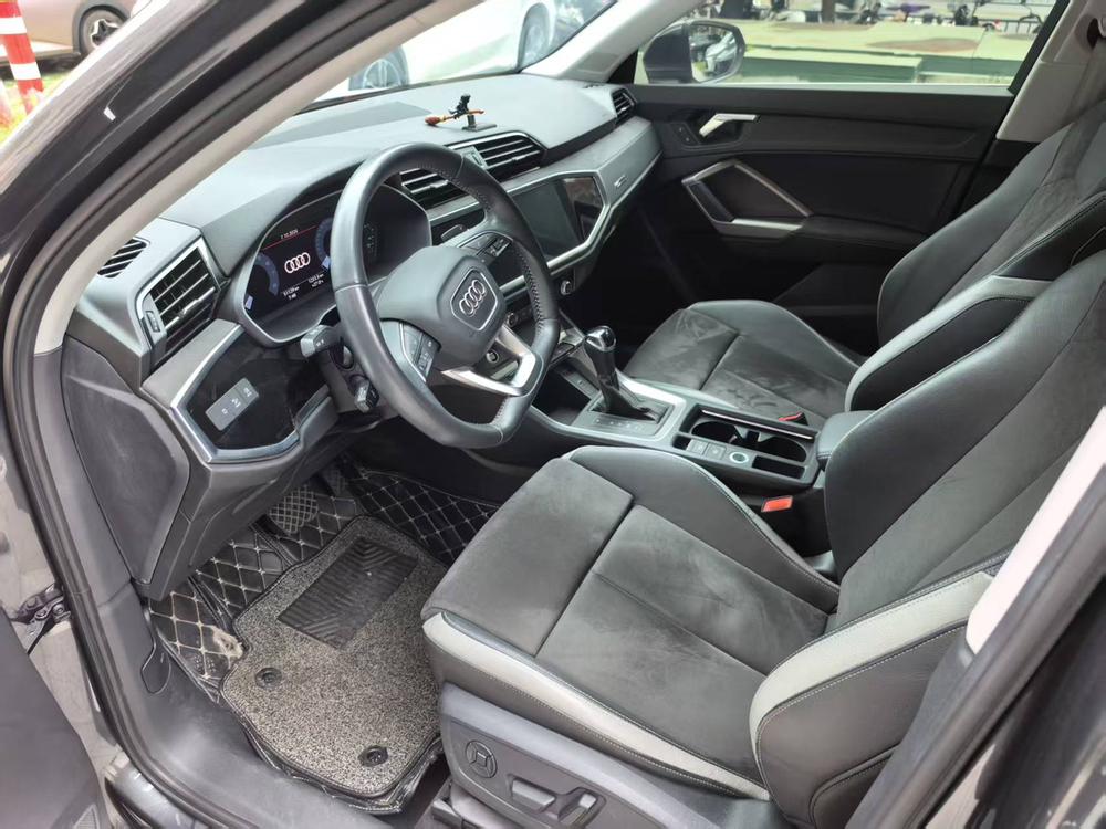 Audi Audi Q3