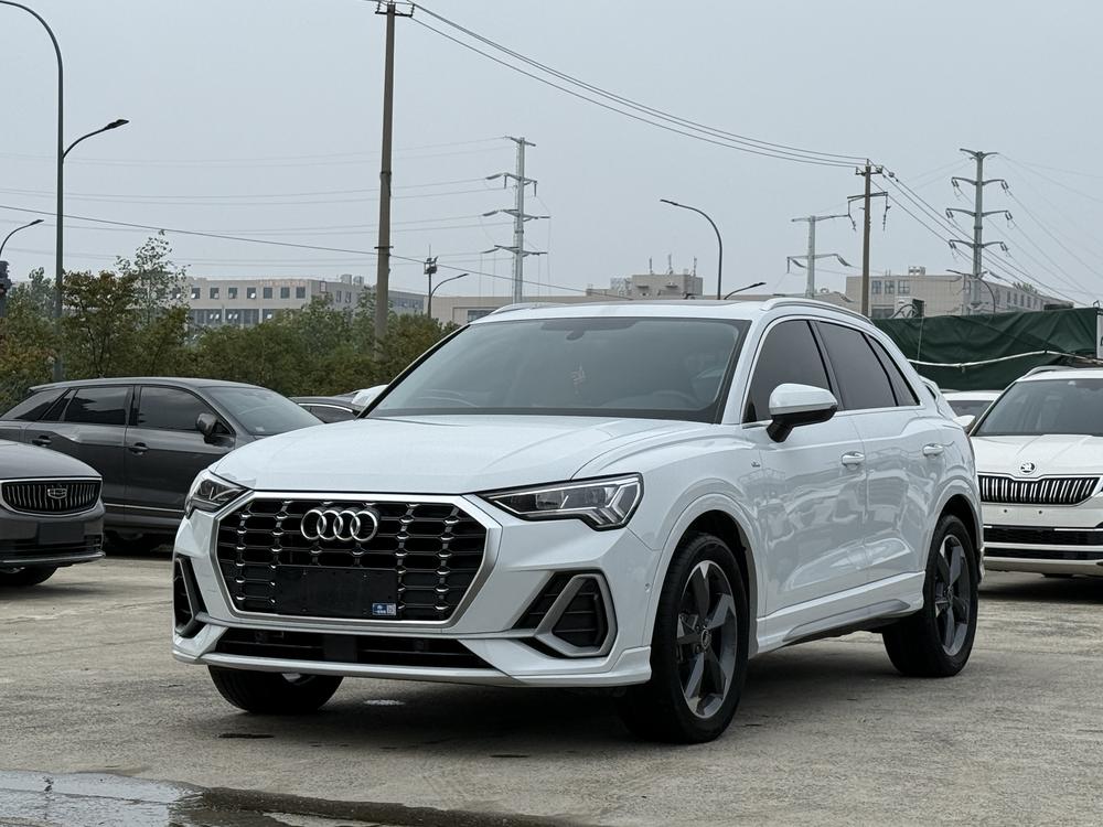 Audi Audi Q3