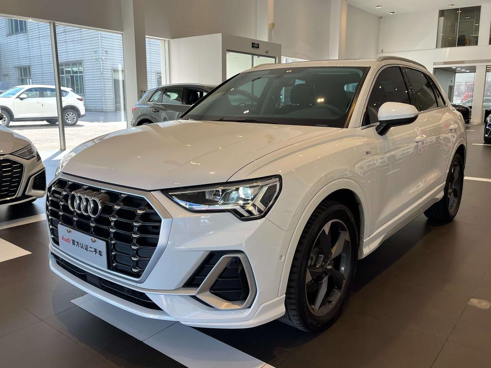 Audi Audi Q3
