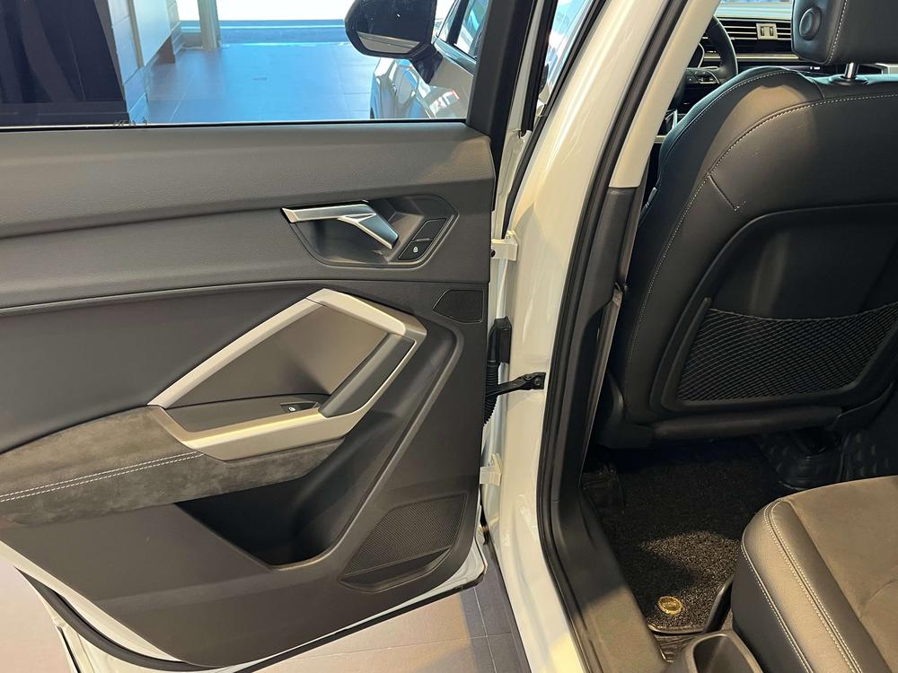 Audi Audi Q3