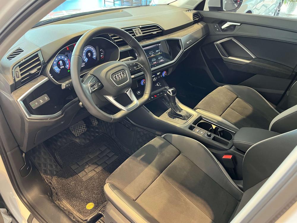 Audi Audi Q3