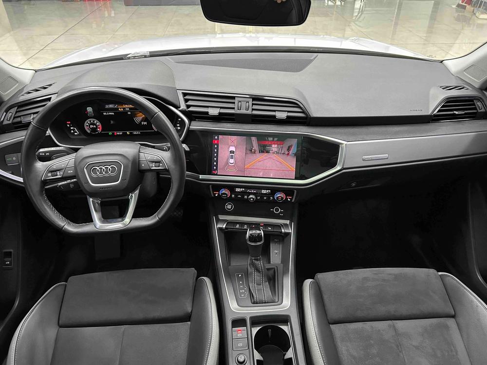 Audi Audi Q3