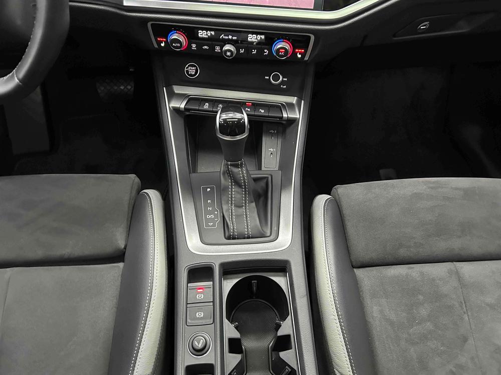 Audi Audi Q3