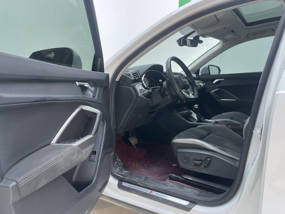 Audi Audi Q3