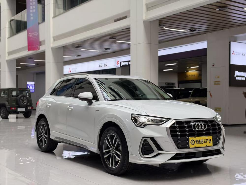 Audi Audi Q3