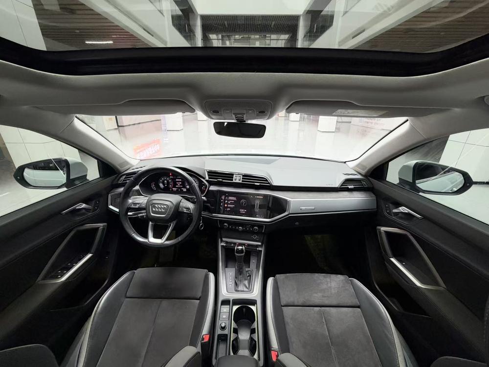Audi Audi Q3