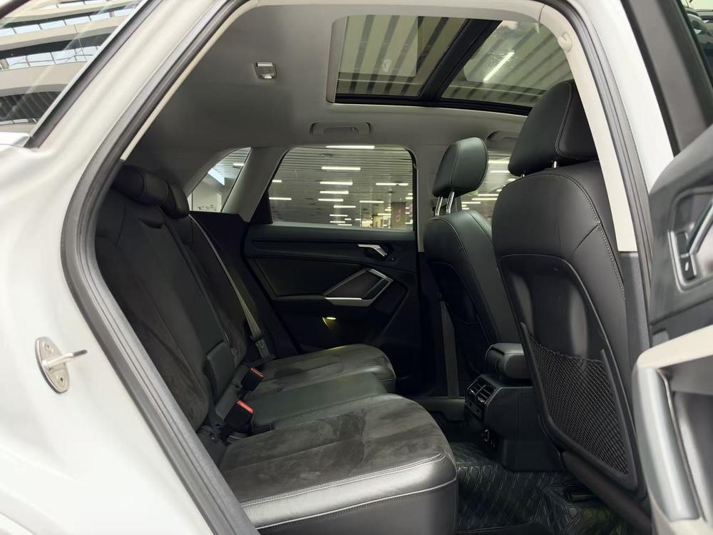Audi Audi Q3