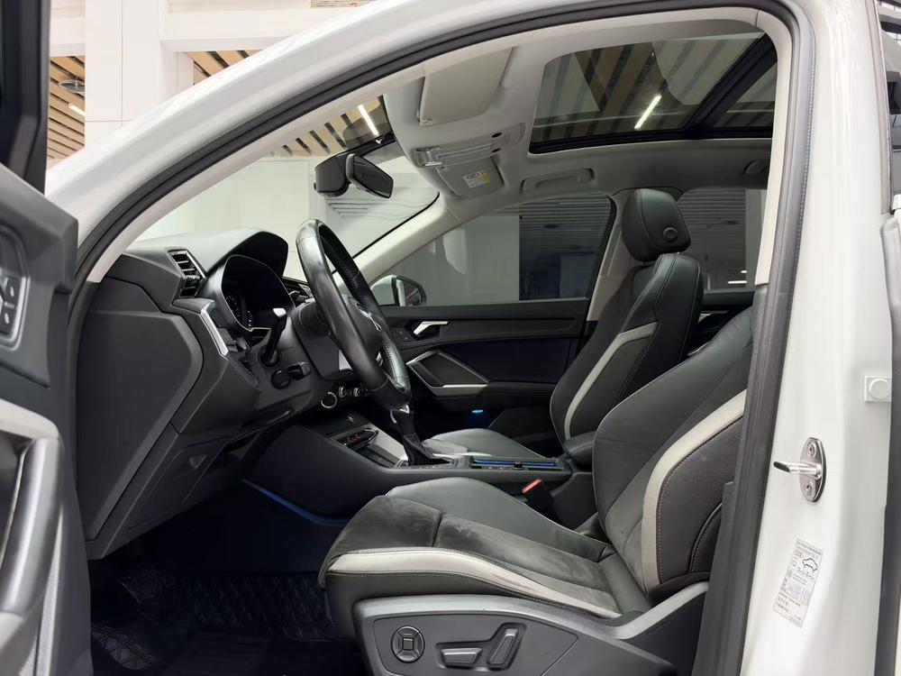 Audi Audi Q3