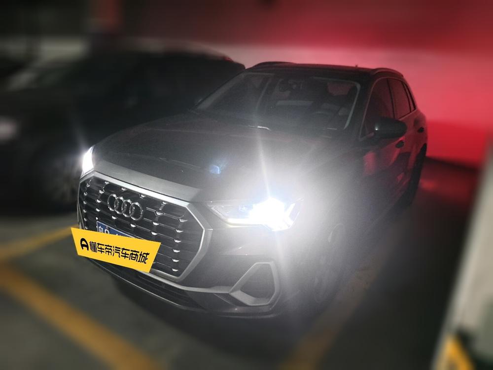 Audi Audi Q3