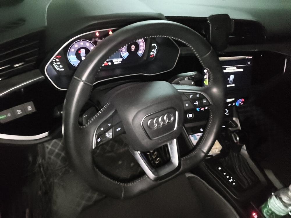 Audi Audi Q3