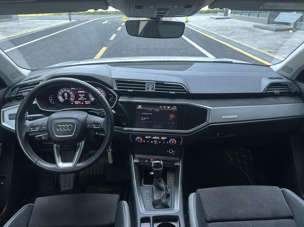 Audi Audi Q3
